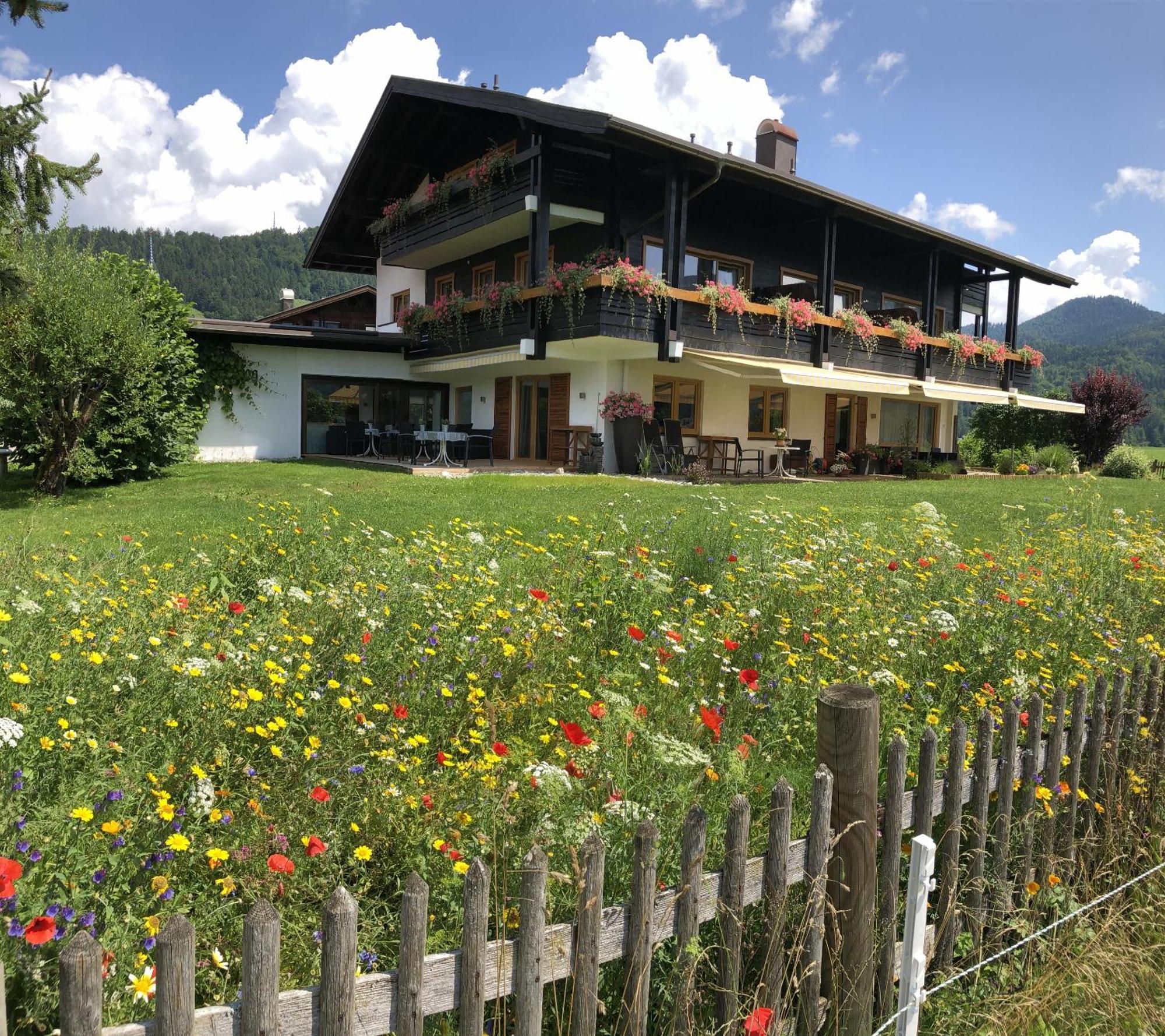 Gaestehaus Wiesegg Reit im Winkl Exterior foto